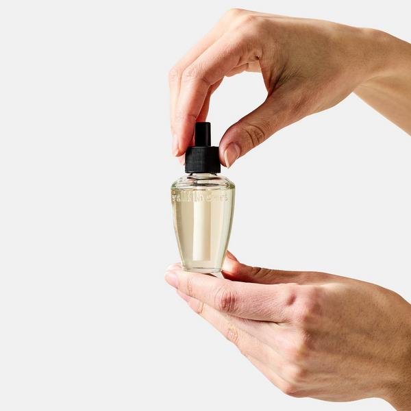 Bath & Body Works Wallflowers Plug-In Refill #2