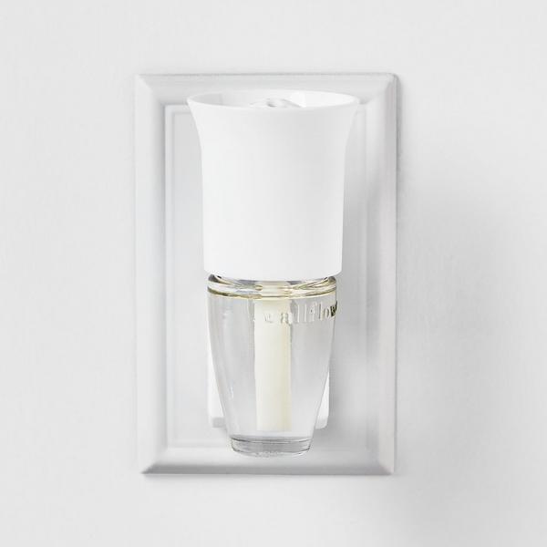 Bath & Body Works Wallflowers White Flare Fragrance Plug #2