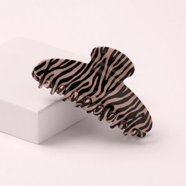 The Hair Edit Untamed Zebra Claw Clip #4