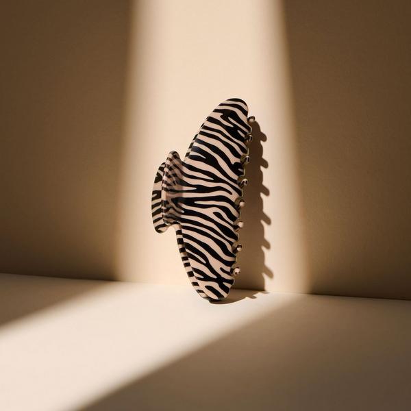 The Hair Edit Untamed Zebra Claw Clip #5