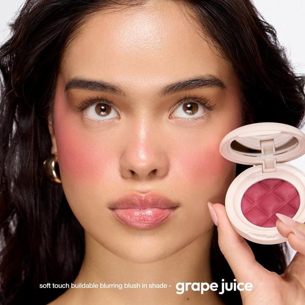 ICONIC LONDON Soft Touch Buildable Blurring Blush #3
