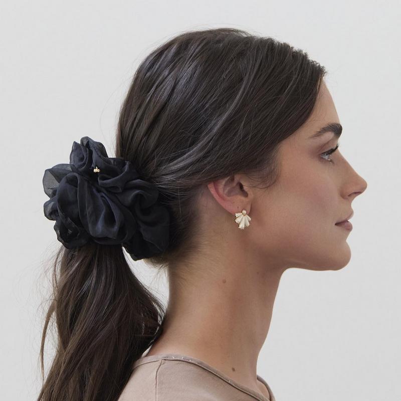 Lele Sadoughi - Jet Cindy Scrunchie | Ulta Beauty