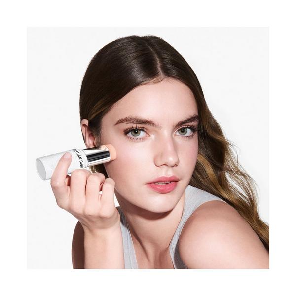 Dior Invisible UV Protection Mattifying Sunscreen Stick #5
