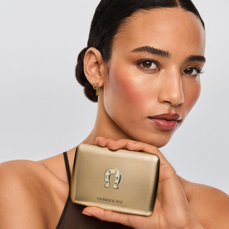 HOURGLASS - Luck Ambient Lighting Edit Unlocked Palette | Ulta Beauty