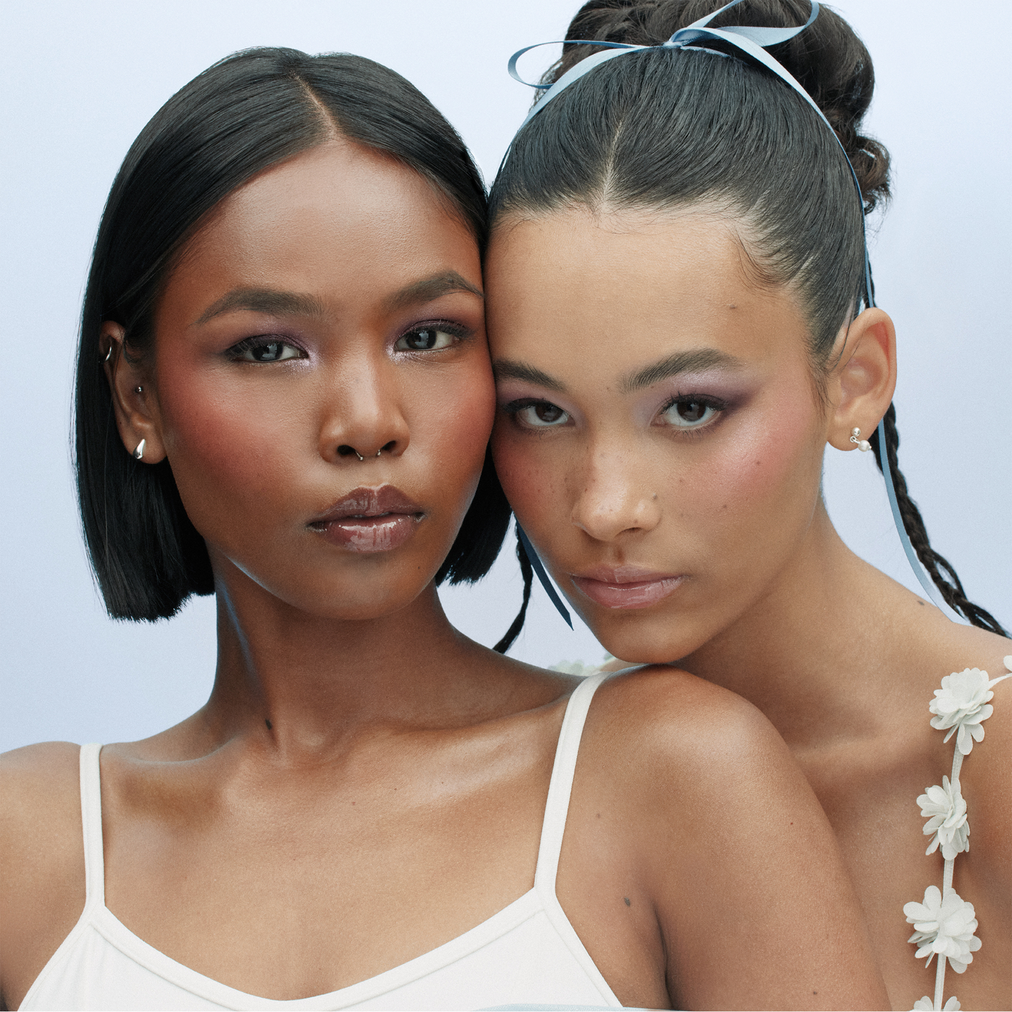 Стик для румян и хайлайтера r.e.m. beauty Mélange à Trois, цвет: Cheeky — фото 6