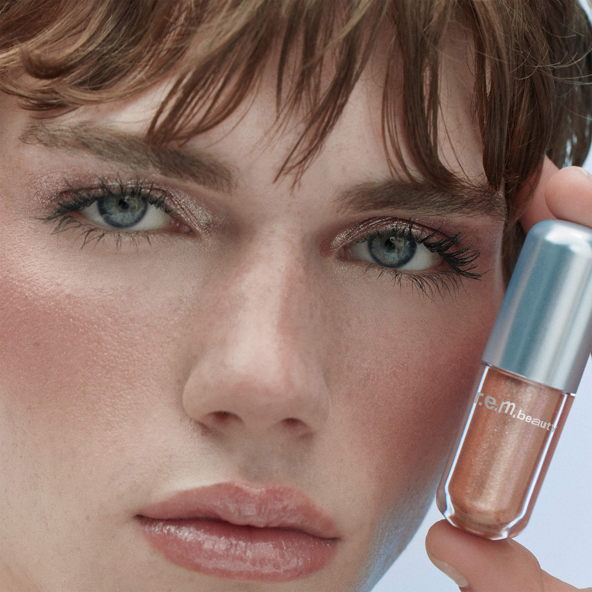 r.e.m. beauty Frost & Flutter Eye Makeup Set — фото 4