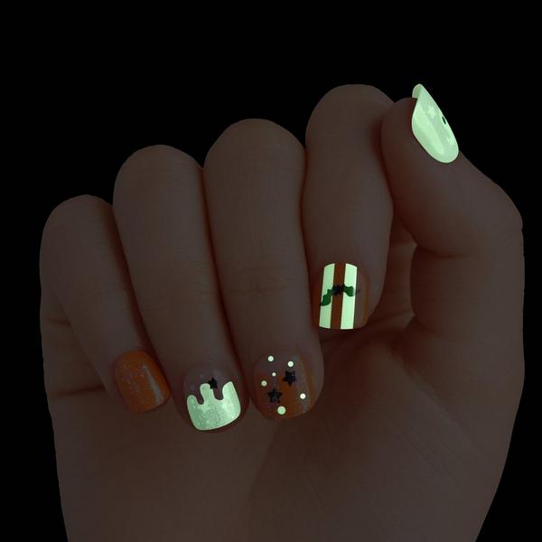 Kiss Impress Mini Short Squoval Press On Nails for Kids, Boo! #4