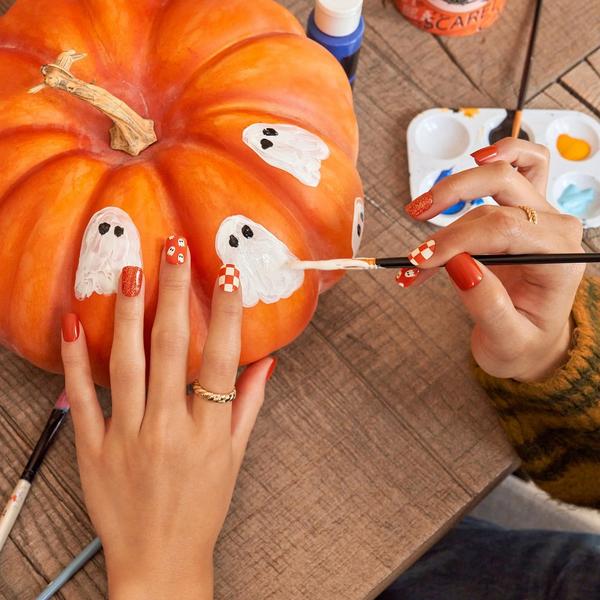 Kiss Impress Design Short Squoval Press On Nails, Fangs Out #5