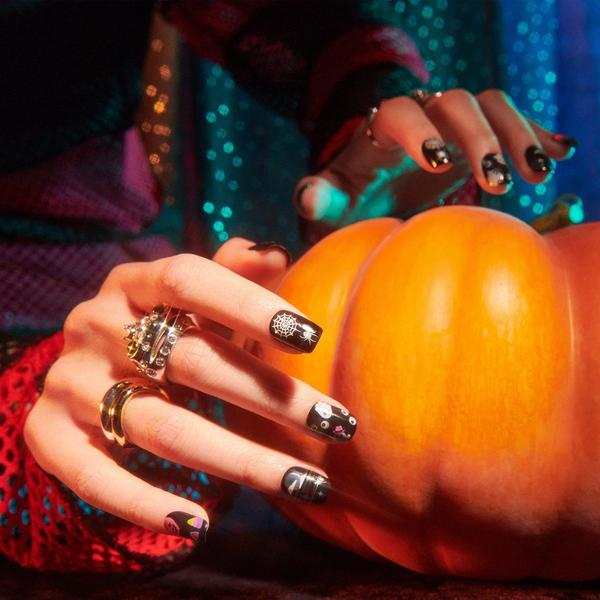 Kiss Art Stickers Press On Nails, Creepin’ #5