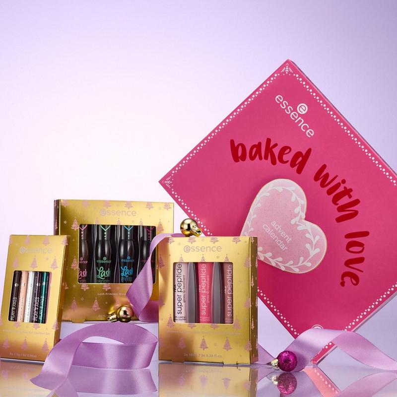 Essence - Super Peptide Glossy Lip Treatment Holiday Gift Set