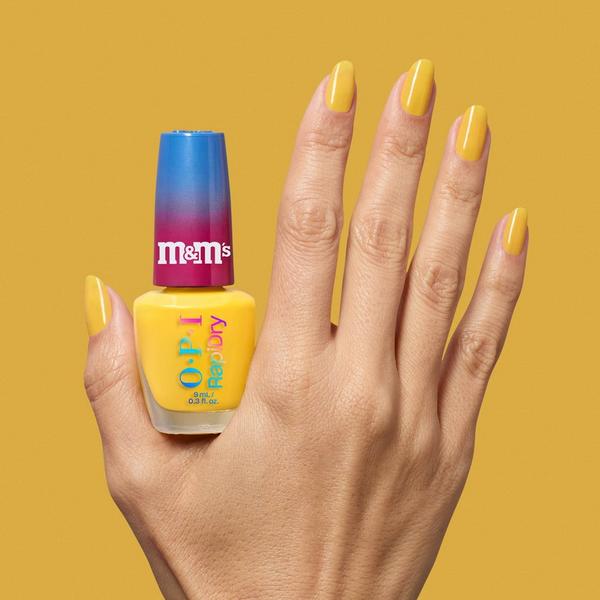 OPI OPIxM&M Holiday Collection RapiDry Quick Dry Polish #4