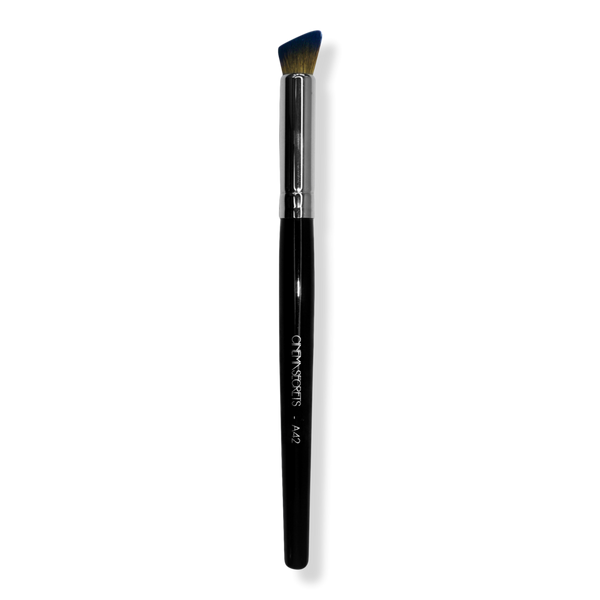 Cinema Secrets A42 - Angled Concealer Brush #1
