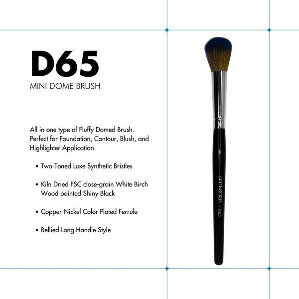 Cinema Secrets D65 - Domed Highlighter Brush #3
