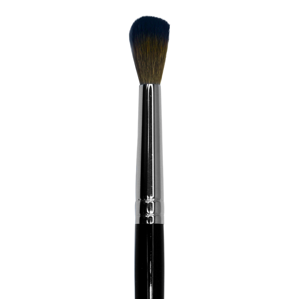 Cinema Secrets D35 - Domed Crease Eyeshadow Brush #2