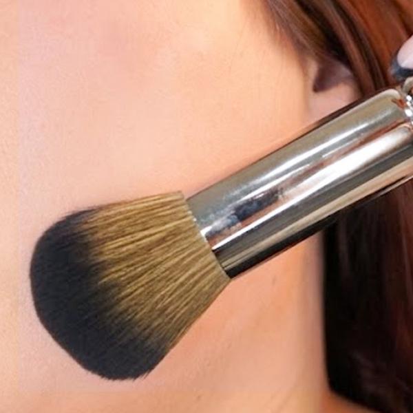 Cinema Secrets F96 - Fluffy Foundation Brush #4