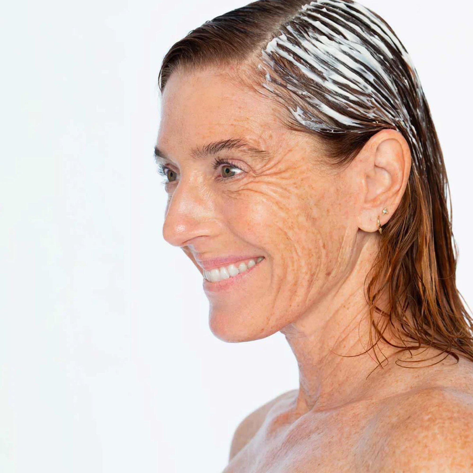 Маска для волос Stripes Beauty by Naomi Watts The Crown Pleaser с эктоином — фото 3
