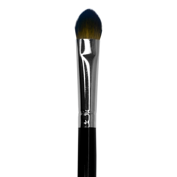 Cinema Secrets E38 - Pointed Packing Eyeshadow Brush #2