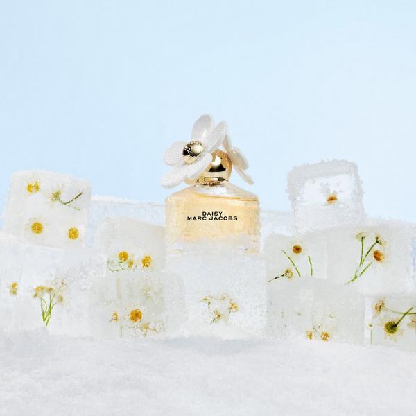 Marc Jacobs Daisy Eau de Toilette and Travel Spray 2-Piece Gift Set #6