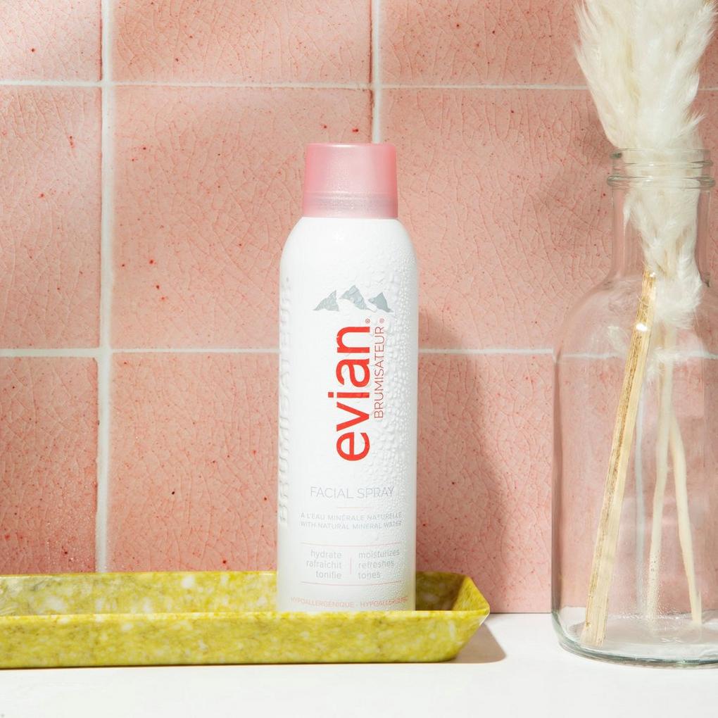 Natural Mineral Water Facial Spray - Evian Mineral Spray