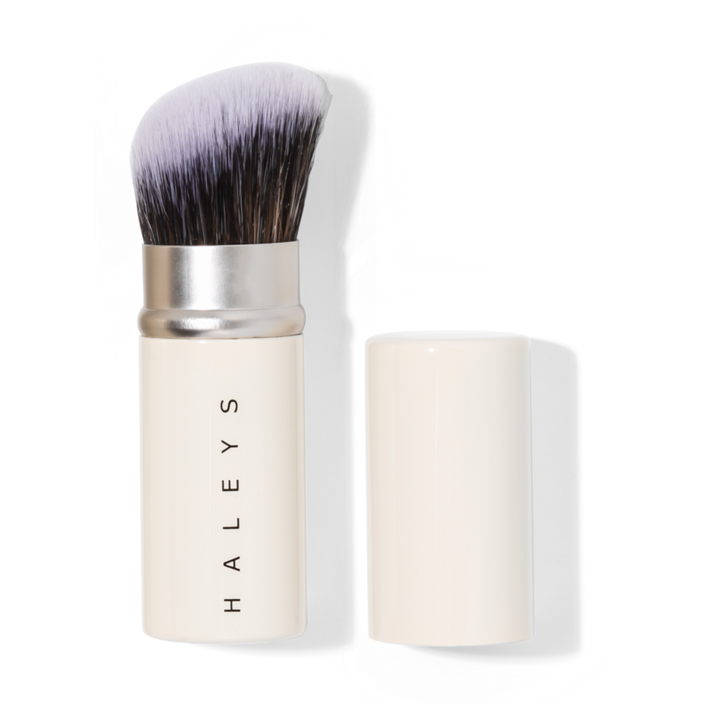 Haleys Beauty Re-tractable Face Brush