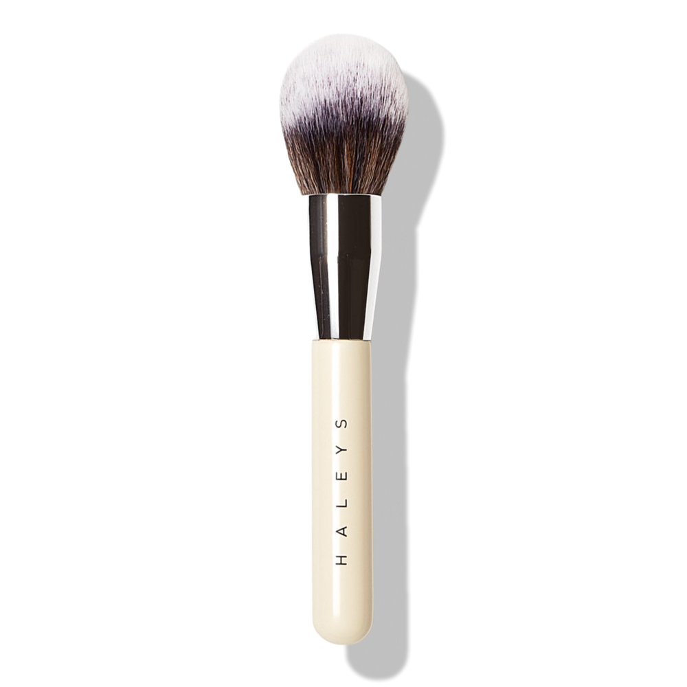 Haleys Beauty Powder Brush