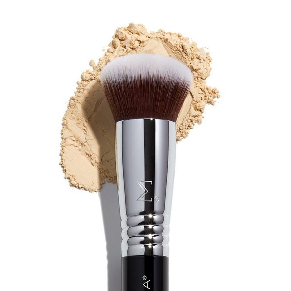 Sigma Beauty F82 Round Kabuki Brush #4