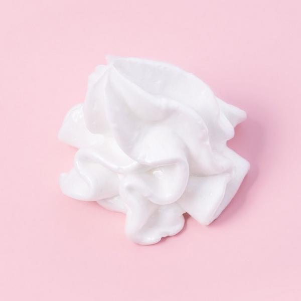 Saturday Skin Pretty Pop Probiotic Power Whipped Cream #2