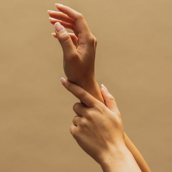 APOTHEKE Sea Salt Grapefruit Lotion #4