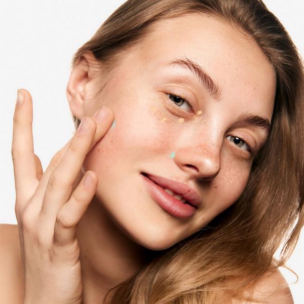 AMAZING COSMETICS Color Correctors #4