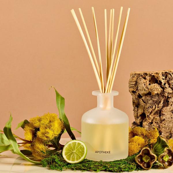 APOTHEKE White Vetiver Reed Diffuser #2