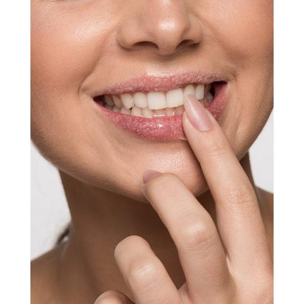 Sara Happ The Lip Scrub #3