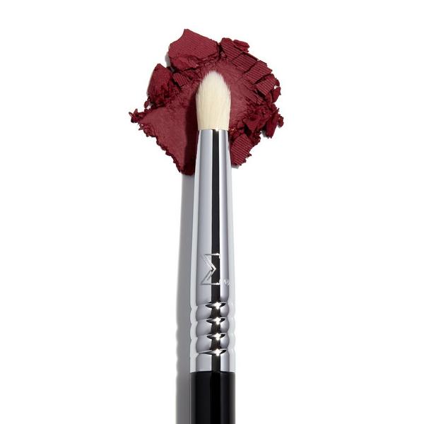 Sigma Beauty E30 Pencil Brush #4