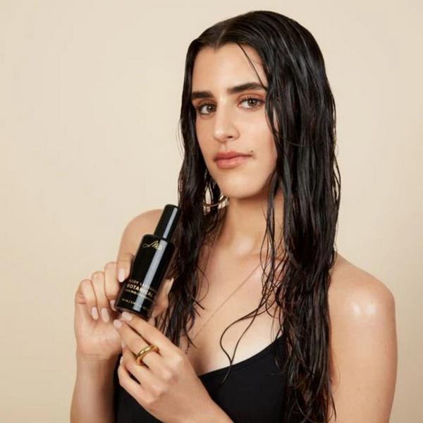 Monika Blunder Beauty Body Language Botanical Oil #3