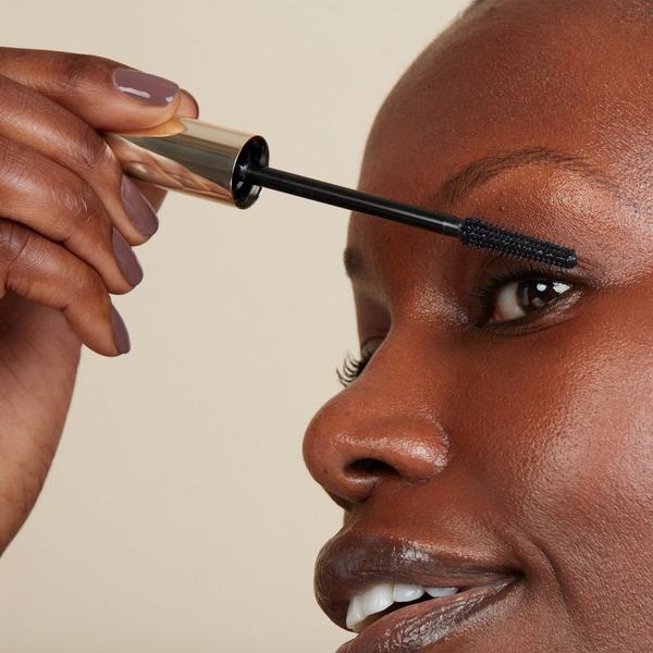 Monika Blunder Beauty Architect Eyes Buildable Mascara #3