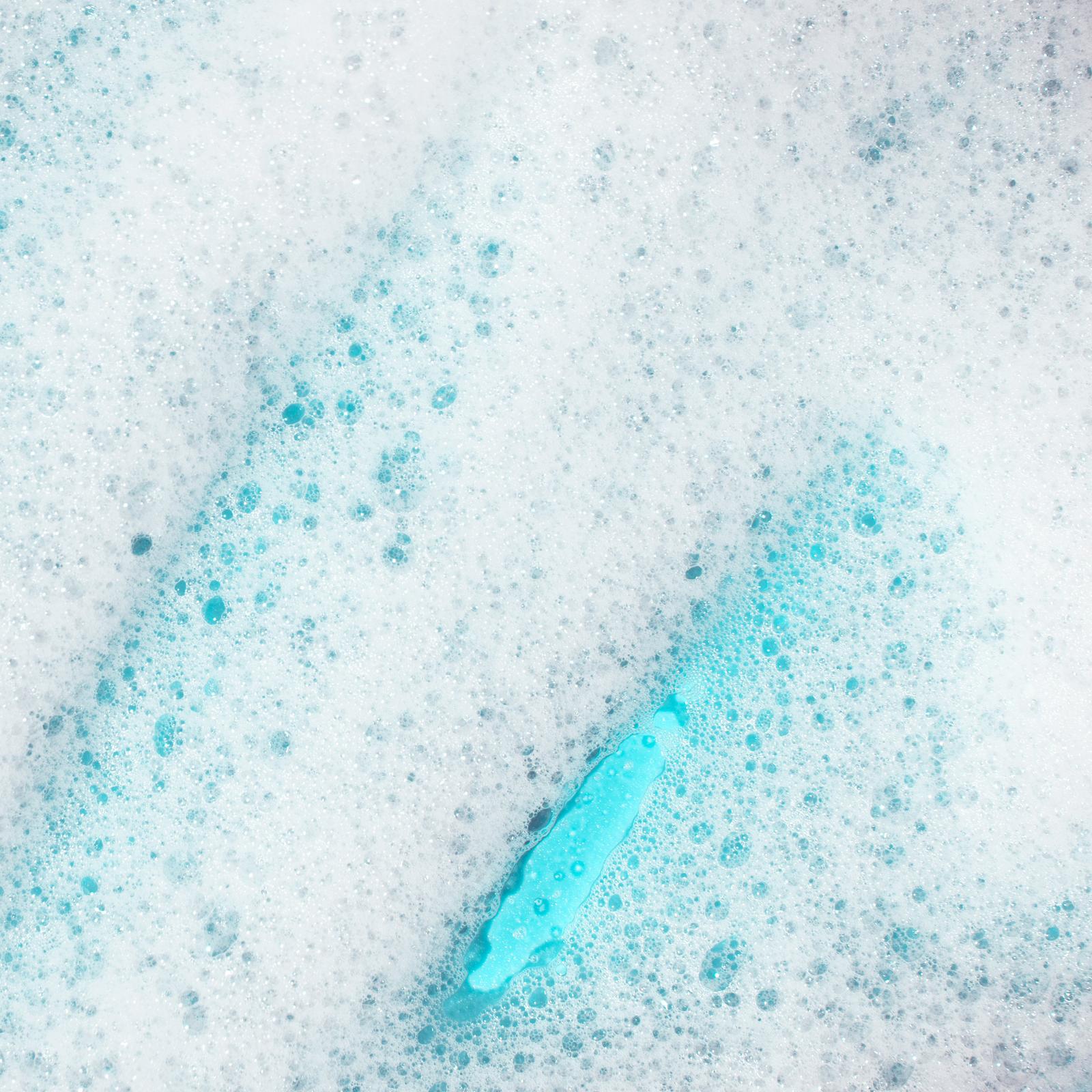 Glycolic + Lactic Acid Skin Perfecting Body Wash