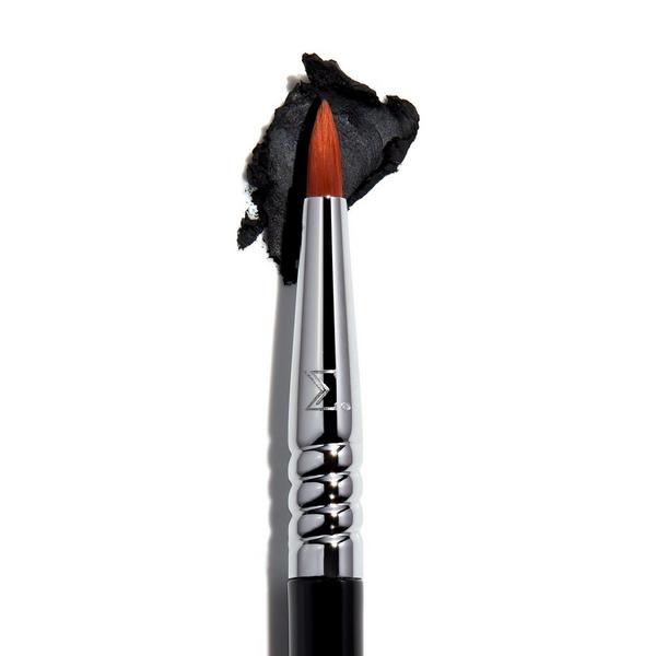 Sigma Beauty E05 Eyeliner Brush #3