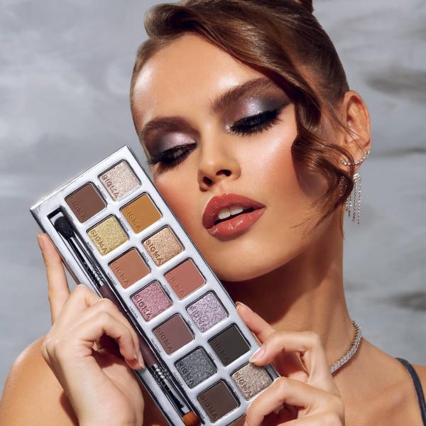 Sigma Beauty Cool Neutrals Eyeshadow Palette #3