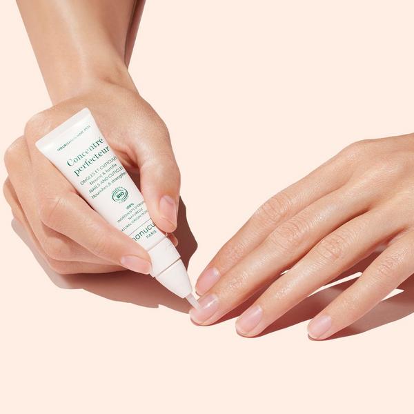 Manucurist Nourishing Nail Pen #3