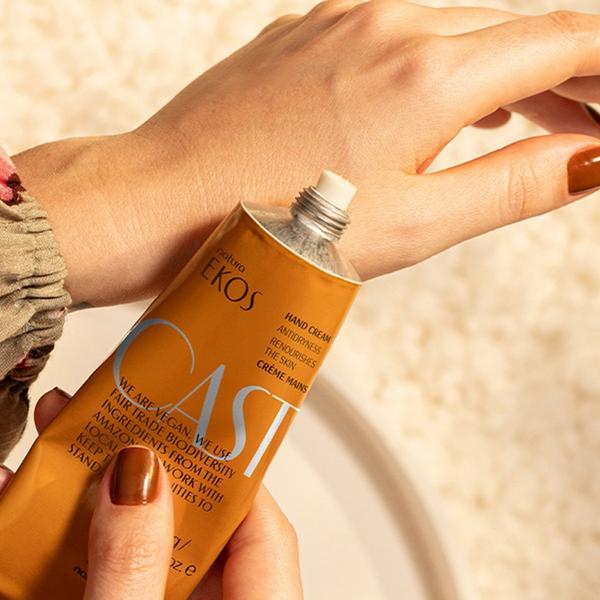 Natura Ekos Castanha Nourishing Hand Cream #2