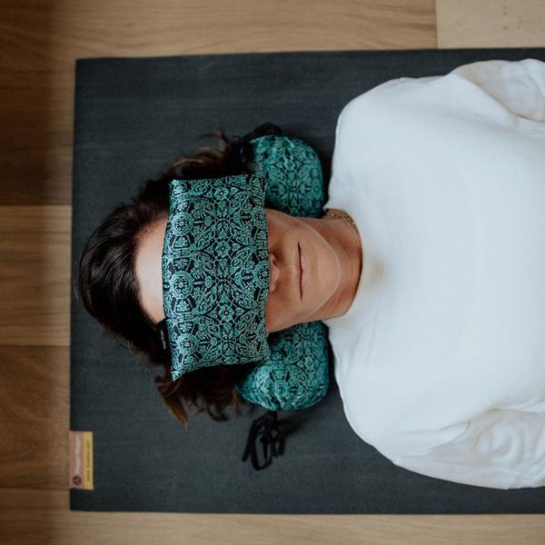 Hugger Mugger Silk Eye Pillow with Herbal Filling #4