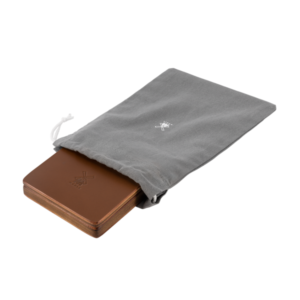 MÜHLE Travel Manicure Set in Cowhide Case #3