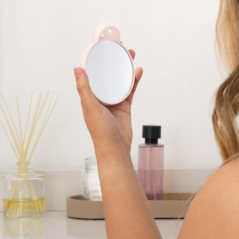 MakeupCompactmirrorwithLEDLIGHT\( ˆ ˆ )/ Amazon.com: Mocado Compact LED Magnifying Travel Makeup-Mirror - 4