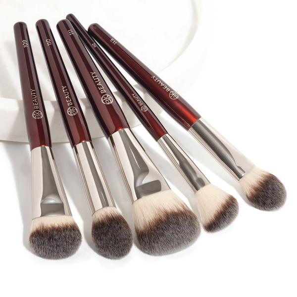 BK Beauty Core Line Extension Face Brush Set #6