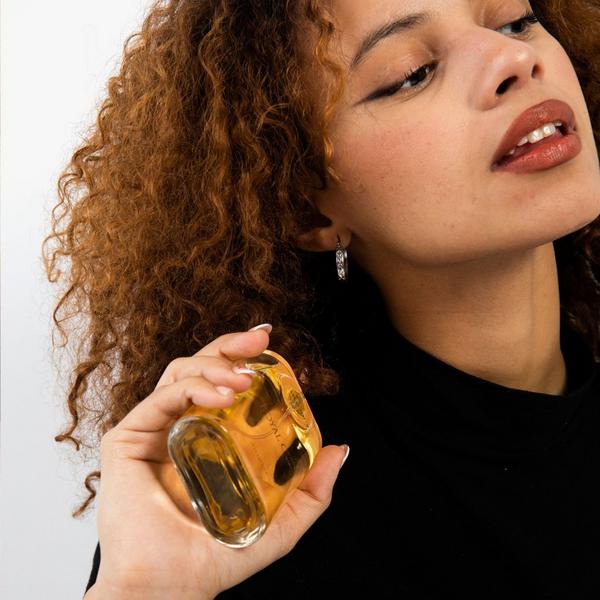 Makari Royal Oud Perfume #4