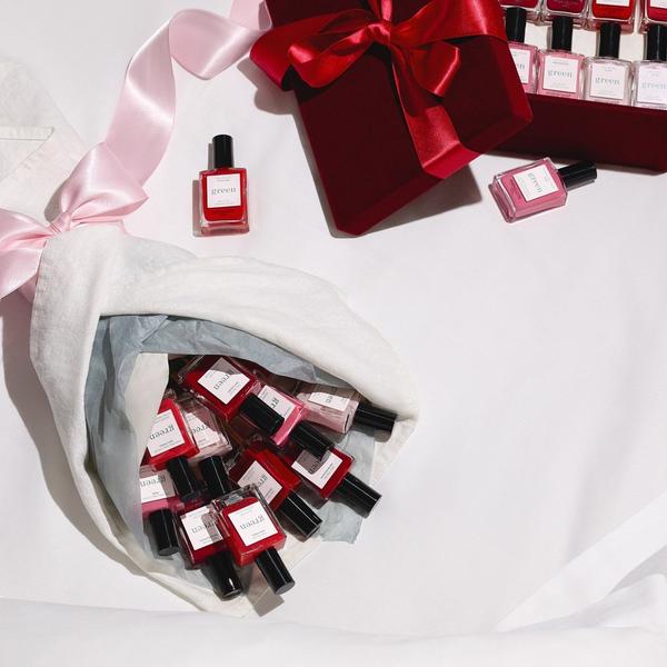 Manucurist Quick Nail Art Manicure Routine Valentine's Edition #6