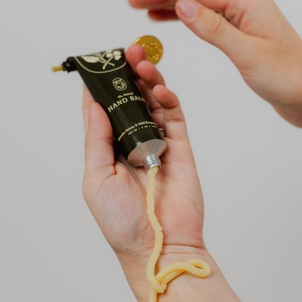 My Neighbor's Tallow Wild Bergamot Manuka Honey & Tallow Hand Balm #4