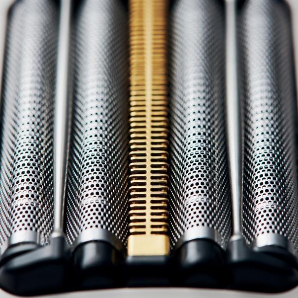 Panasonic ARC5 PALM-Sized 5-Blade Electric Luxury Razor #4