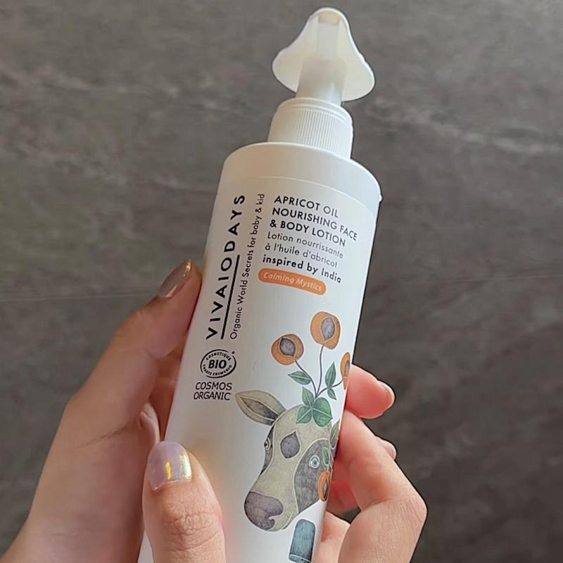 Aysya Fantaysya Body Lotion 3本セット VIVAIODAYS - Apricot Oil Nourishing Face & Body Lotion | Ulta Beauty