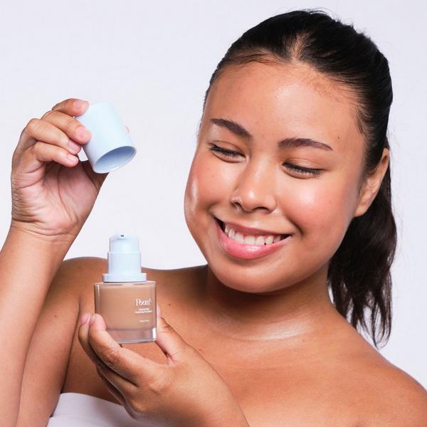 Poom Natural Glow Hydrating Foundation #8