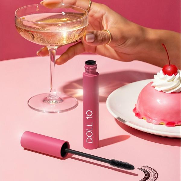 Doll 10 She's An Icon Precision Mascara #5